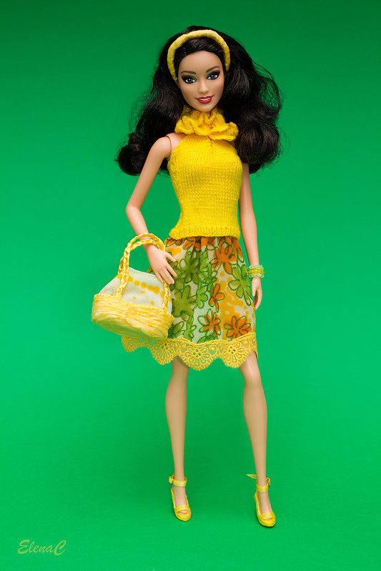 Creazioni per Barbie 24 – Gonna fantasia e top giallo